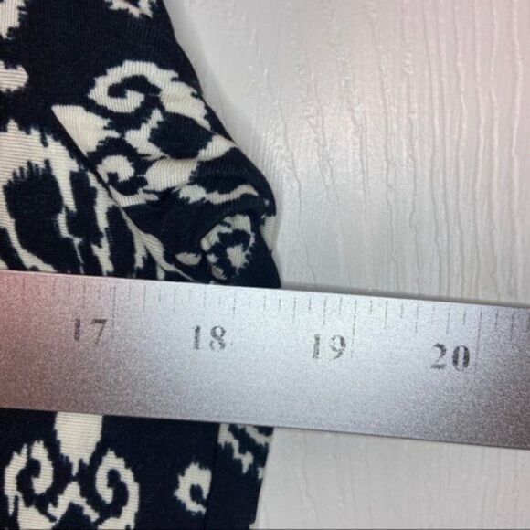Athena Black Damask Tunic Scroll Cover Up Size Med - Picture 15 of 15